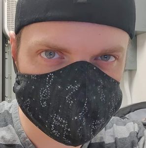 Meet your Posher, Eric